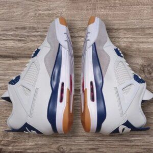 Air Jordan 4 Retro SB Navy Sneakers